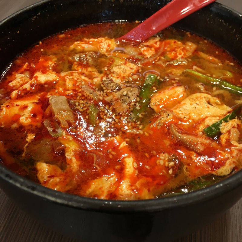 焼肉屋さんのカルビラーメン(焼肉コーナー)