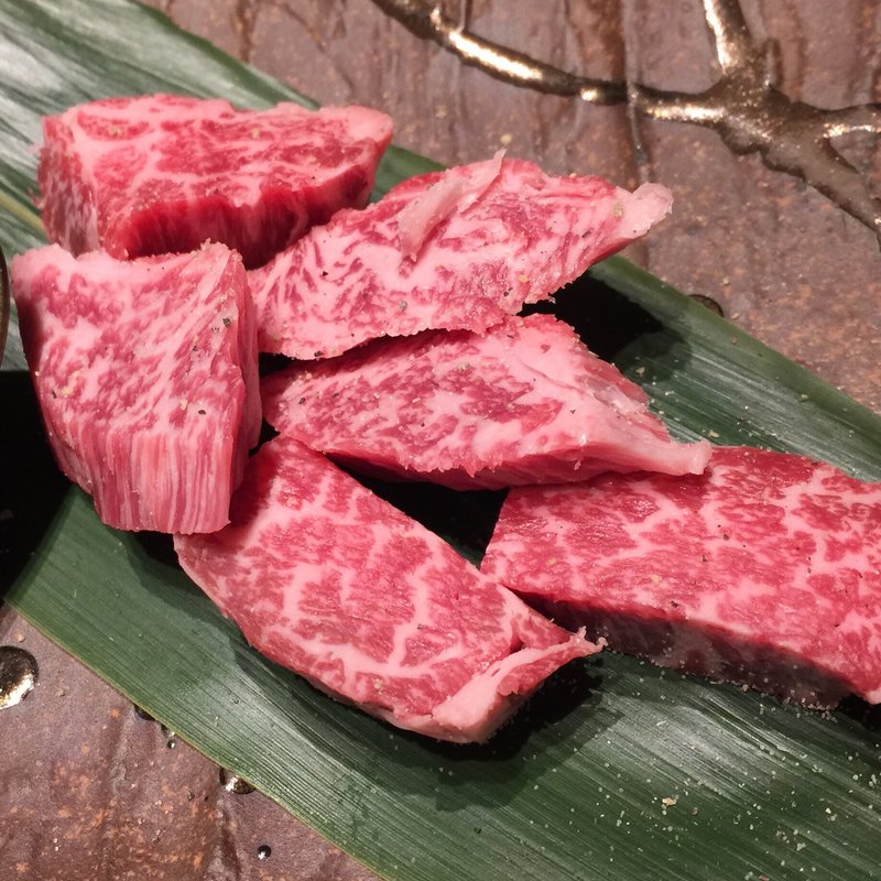 ヘレ(焼肉あづみ)