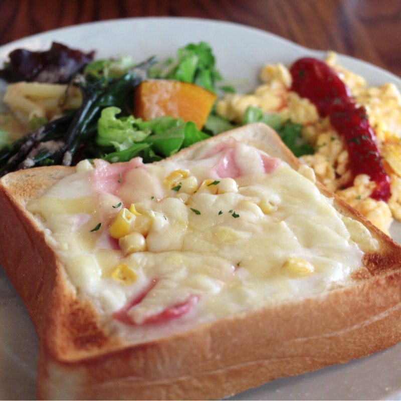 グラタントースト(どんぐり畑)