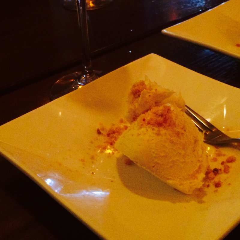 自家製レアチーズケーキ(RAINBOW)