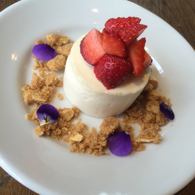 ベイクドレアチーズケーキ(カフェ cotito ハナトオカシト 西荻窪 花屋・焼菓子)