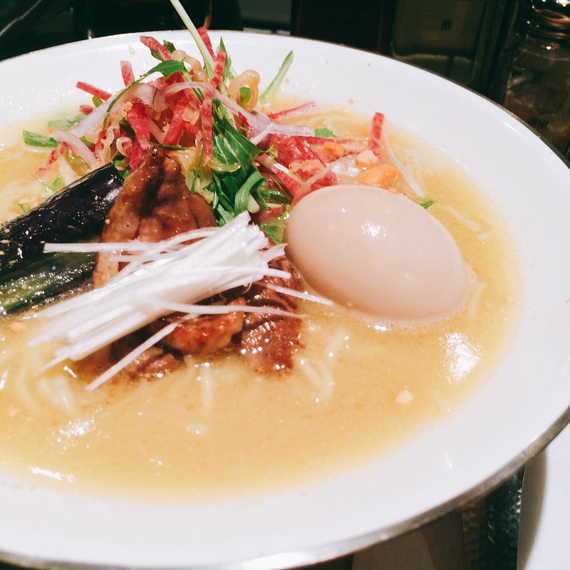 ふぉあぐらー麺(新潟三宝亭 東京ラボ中目黒店)