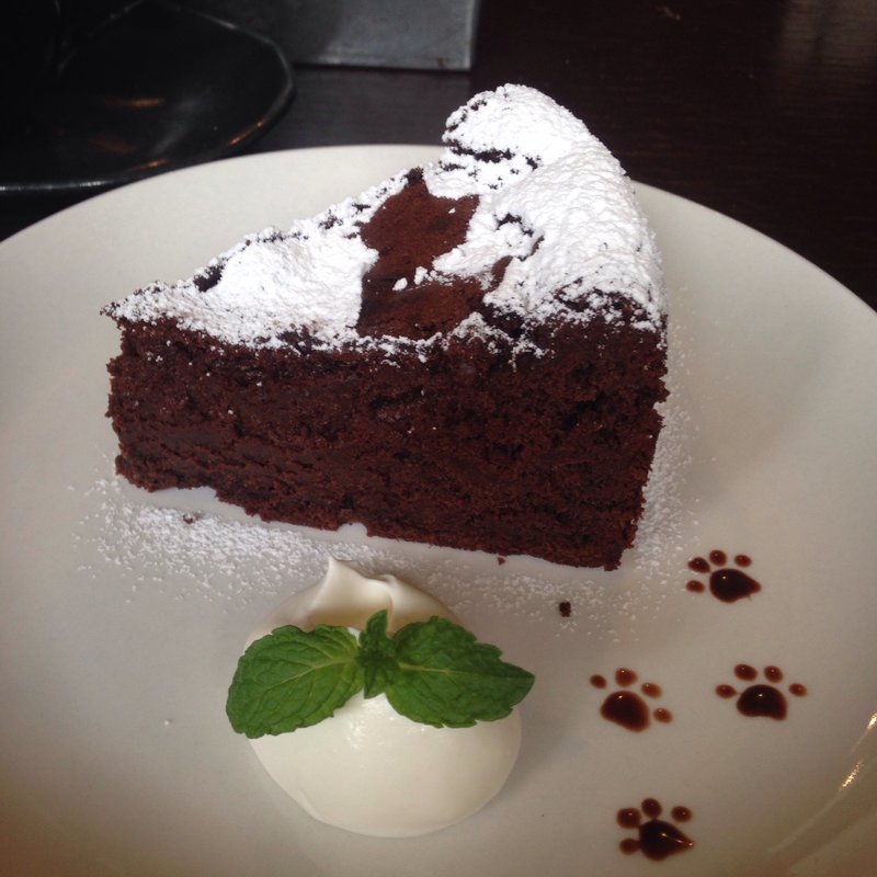 くろねこガトーショコラ(カフェイチマルマルイチ （Cafe1001）)