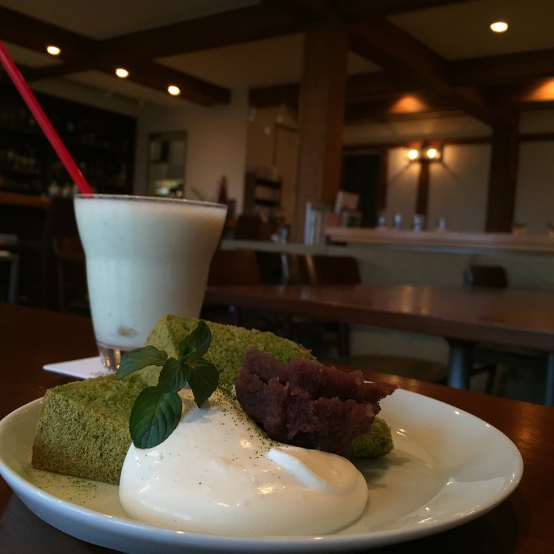 抹茶のシフォンケーキ(楽水楽山)