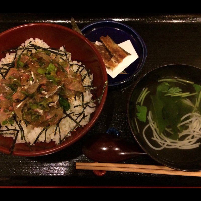 あじ丼(梅)(よろずや 清兵衛)