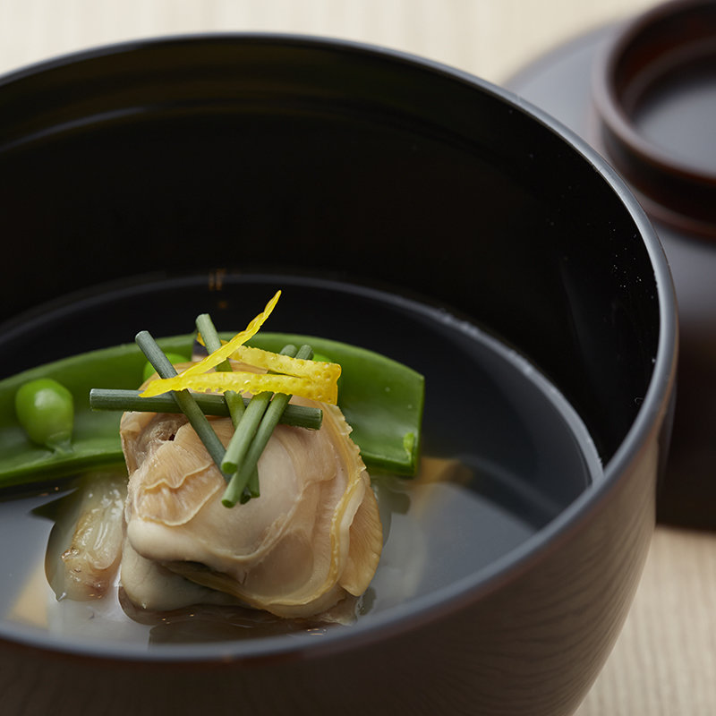 ホタテとエンドウの和え物(北新地君しま)