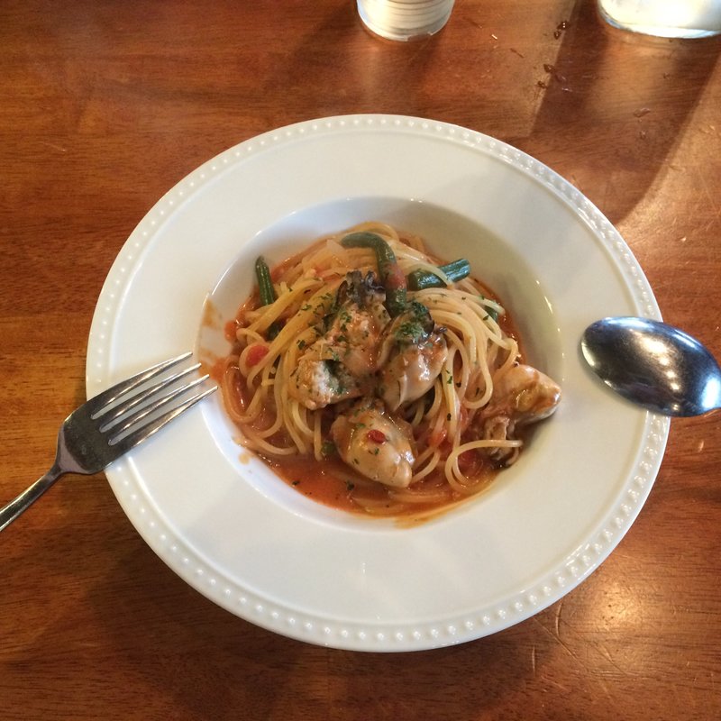 牡蠣とインゲンのトマトパスタ(オールド ソーコ （Owl de soco）)