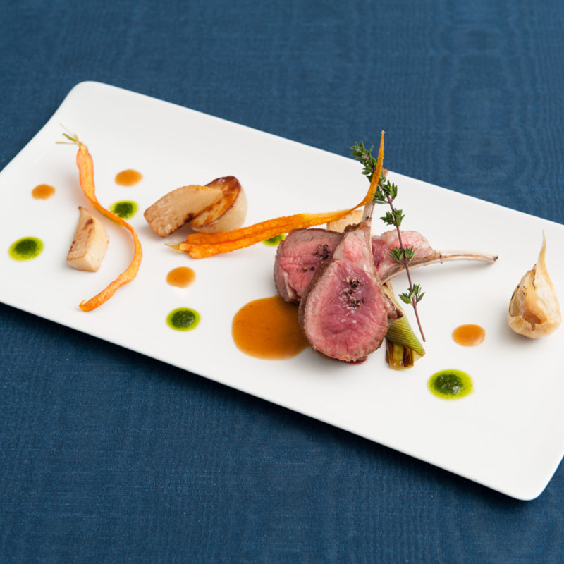 ラム肉のグリル(フランス料理「アジュール」)