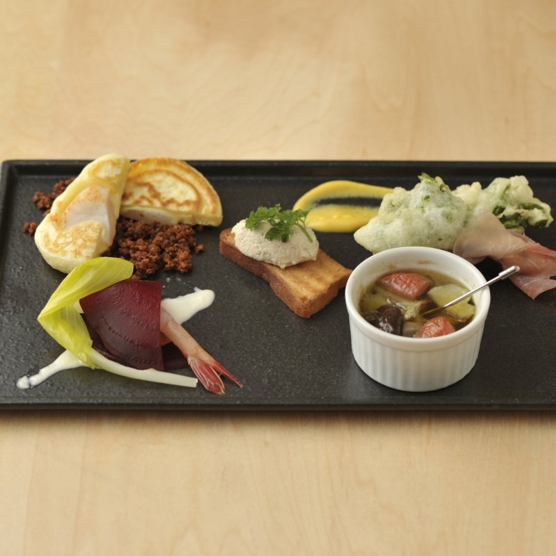 おまかせ盛り合わせ(ザ キッチン カンラ （THE　KITCHEN　KANRA）)