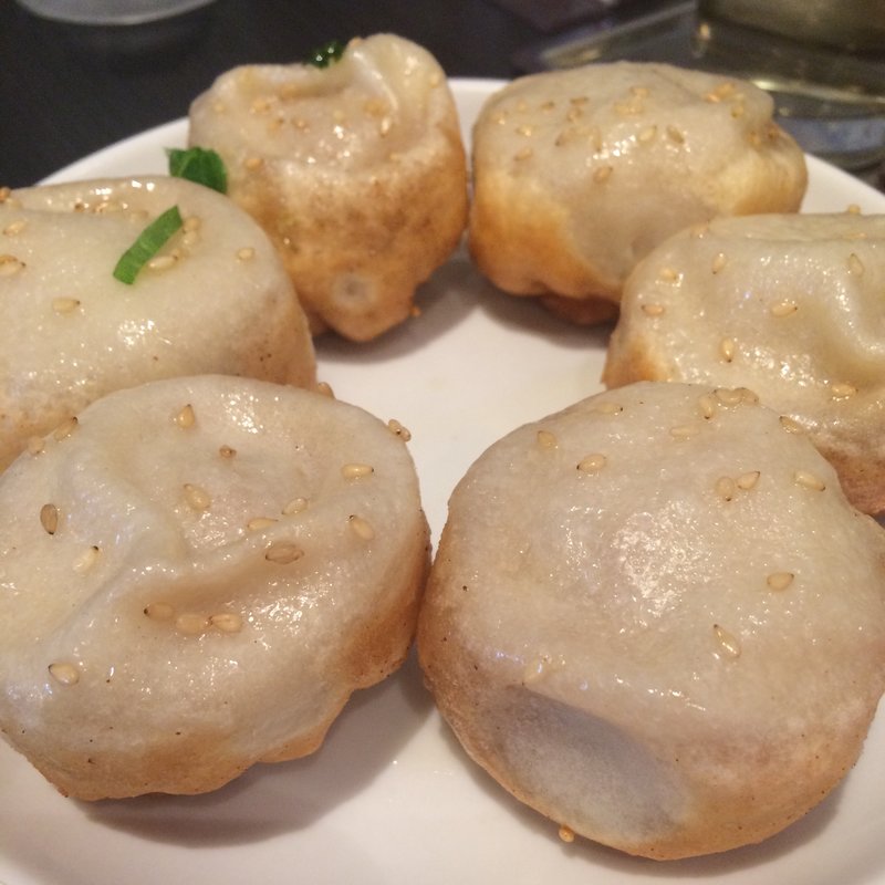 焼き小籠包(弄堂 南森町本店)