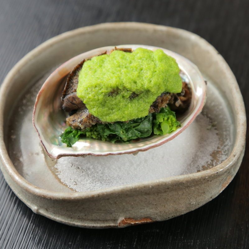 アワビのお造り(鹿部戸)