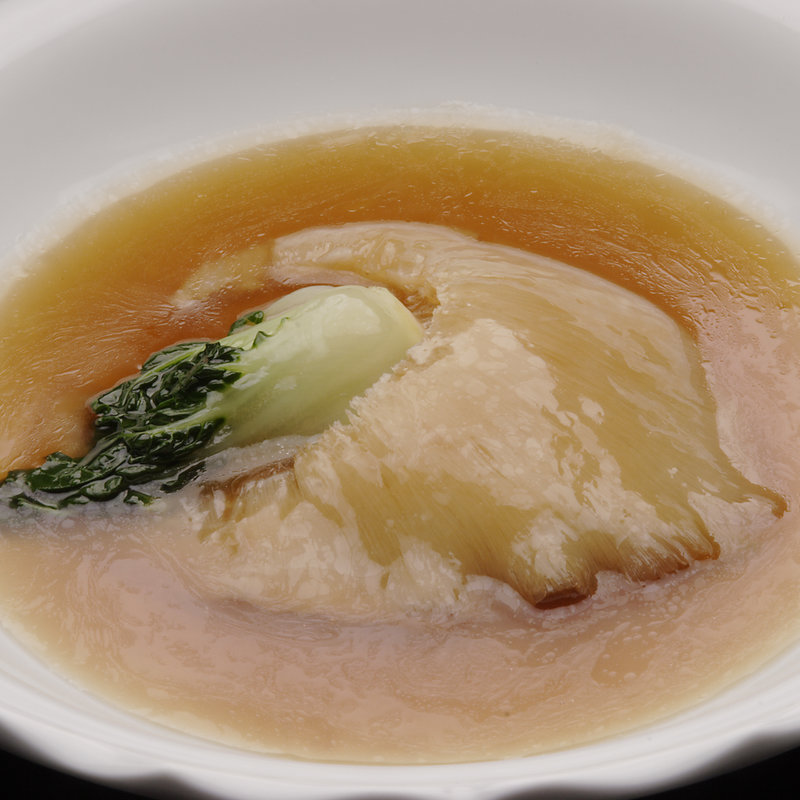 ふかひれの姿煮(赤坂璃宮 銀座店)