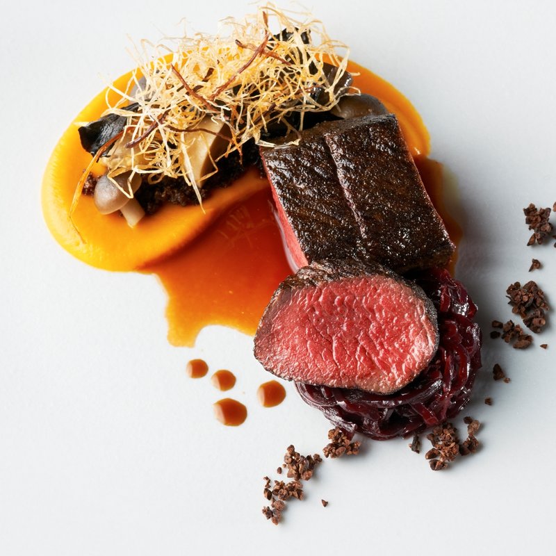 和牛のグリル(チャイナブルー)