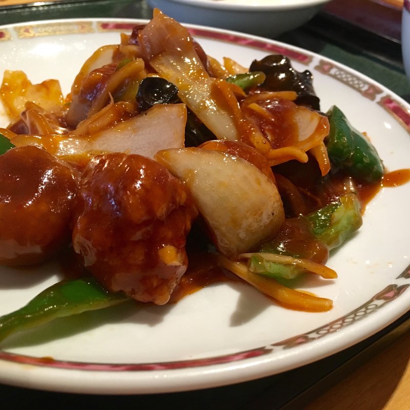 黒酢の酢豚(麺菜家 北斗 原宿店 （メンサイヤホクト）)