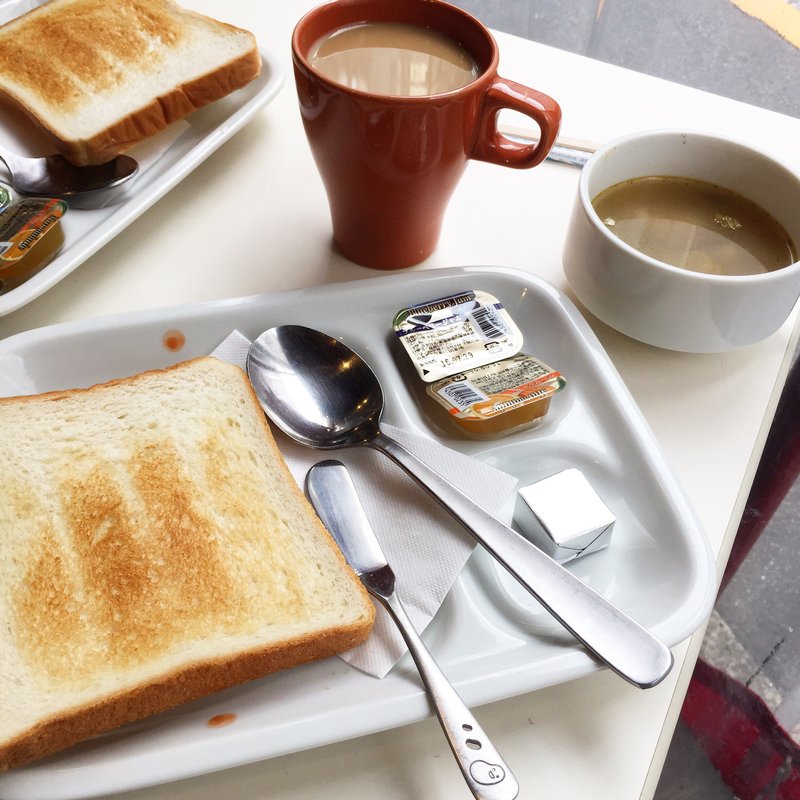 サービスタイムは早朝5時から11時まで！(サクラカフェ＆レストラン池袋)