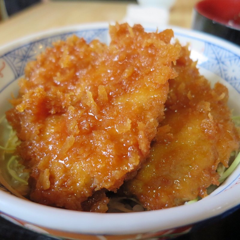ミニソースかつ丼と手打椀そばセット(きりの実)