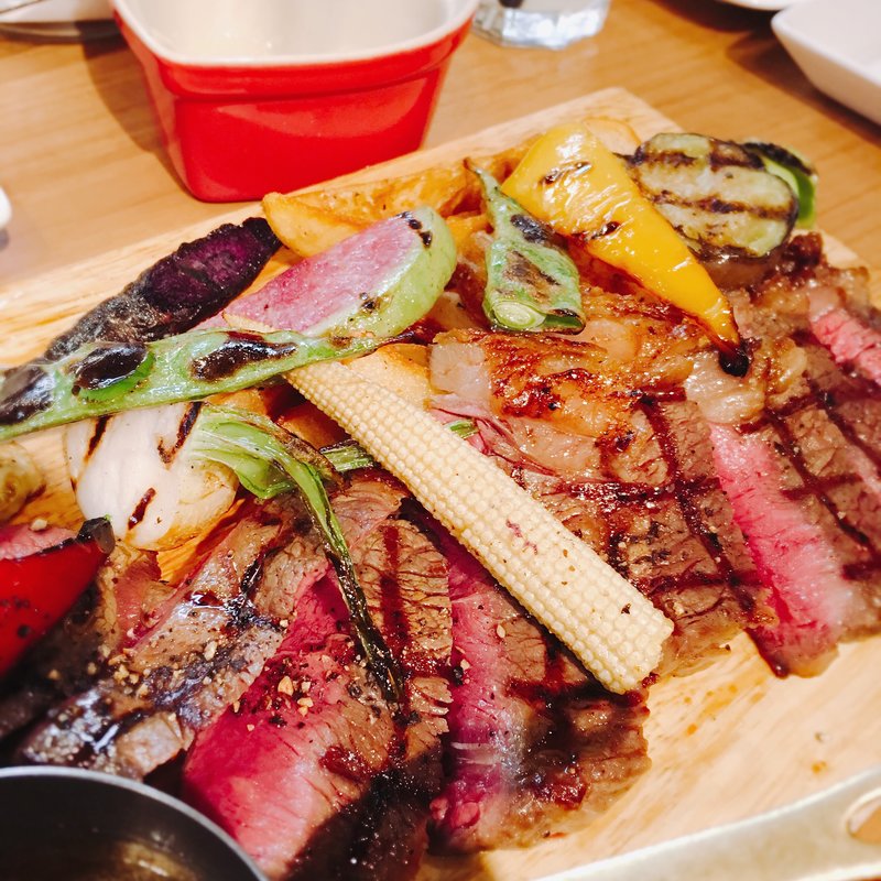 サーロインステーキ(富士屋本店)