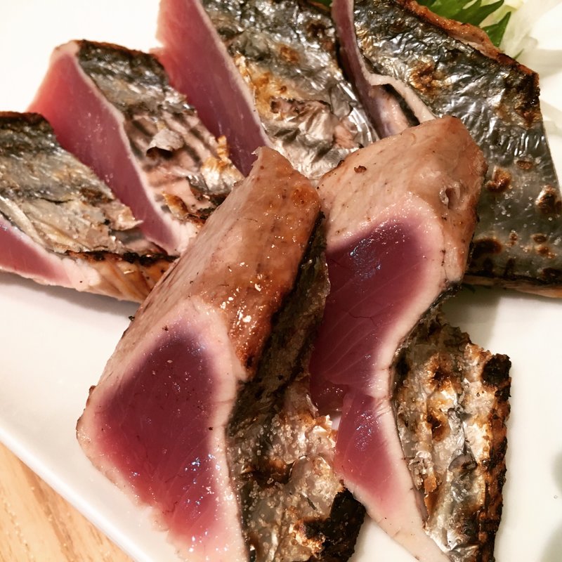 生カツオのたたき(yanaken boo(ヤナケンブー))