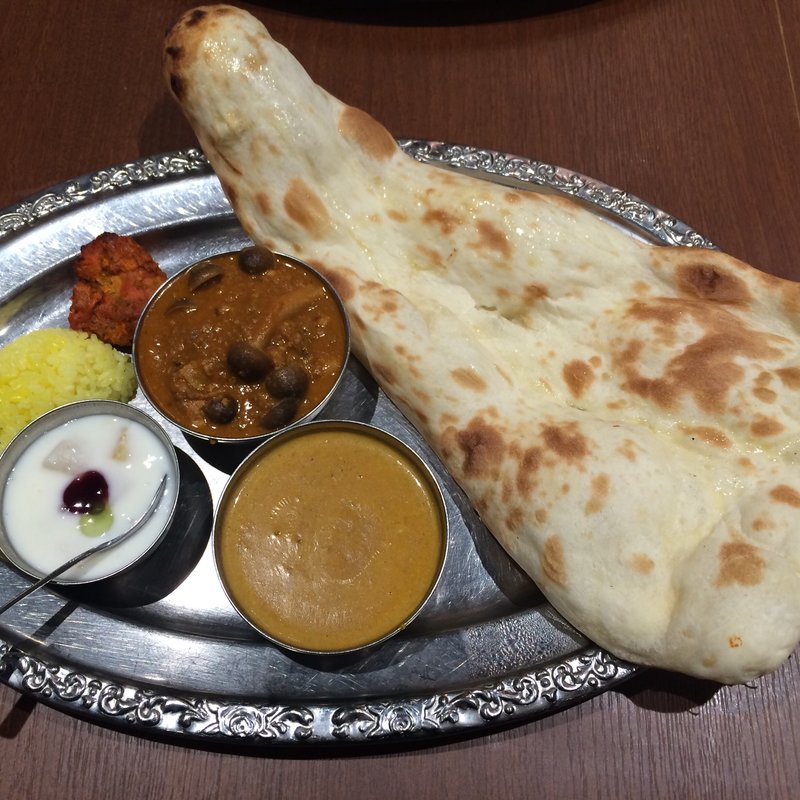 日替わりセット(アジアンダイニングバー SAPANA パレスサイド店)