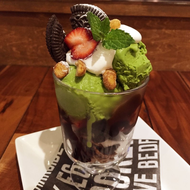 クッキークランチ抹茶パフェ(NEST cafe&sweet)