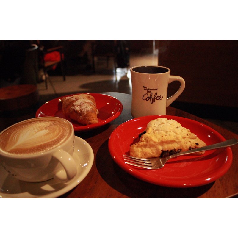 アメリカン.シグネチャーチョコレートスコーン(ネイバーフッドアンドコーヒー 中山手通2丁目店 （Neighborhood and Coffee）)