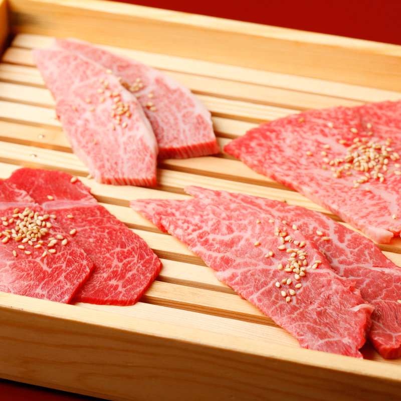 肉の盛り合わせ(焼肉 天 がむしゃら)