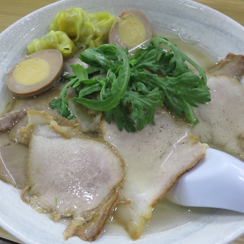 チャーシューワンタンメン＋煮玉子