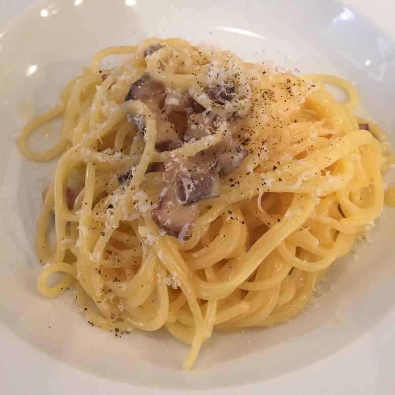 スパゲッティ　カルボナーラ(メルジェリーナ)