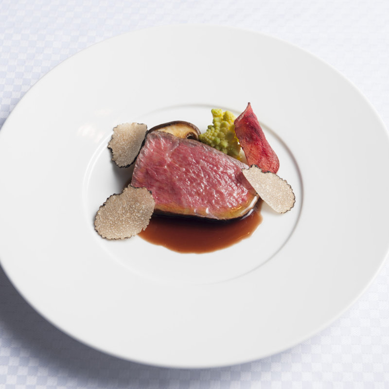 和牛のグリル　トリュフ添え(Bistro favori)