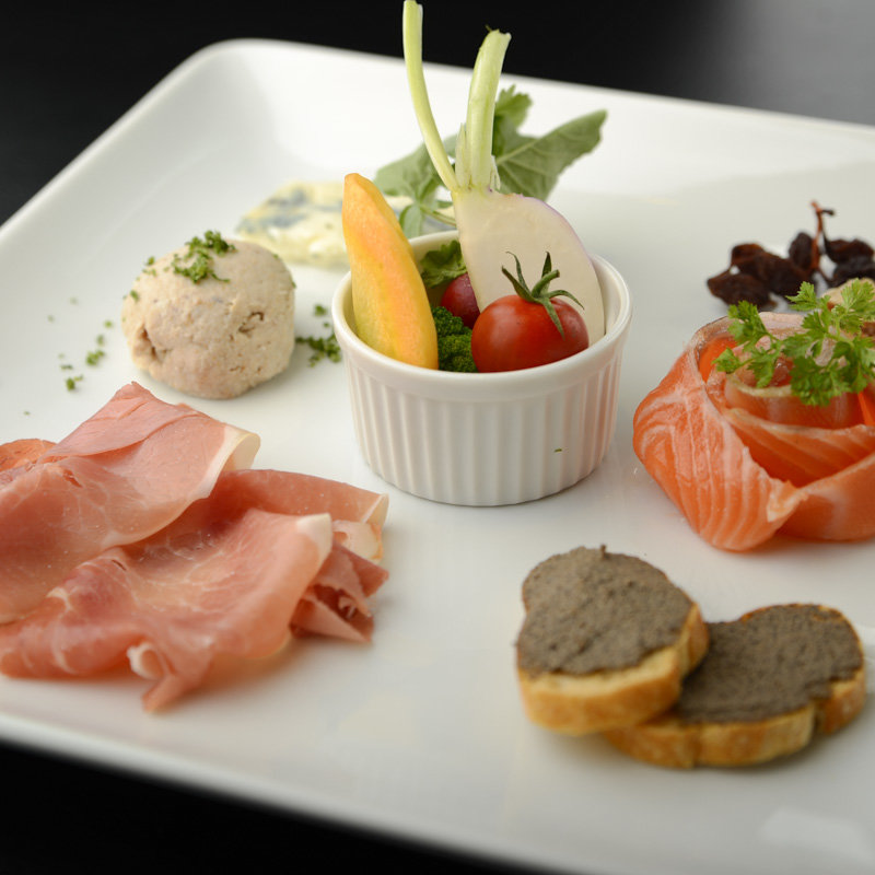 おまかせ盛り合わせ(ビストロ アカサカ )