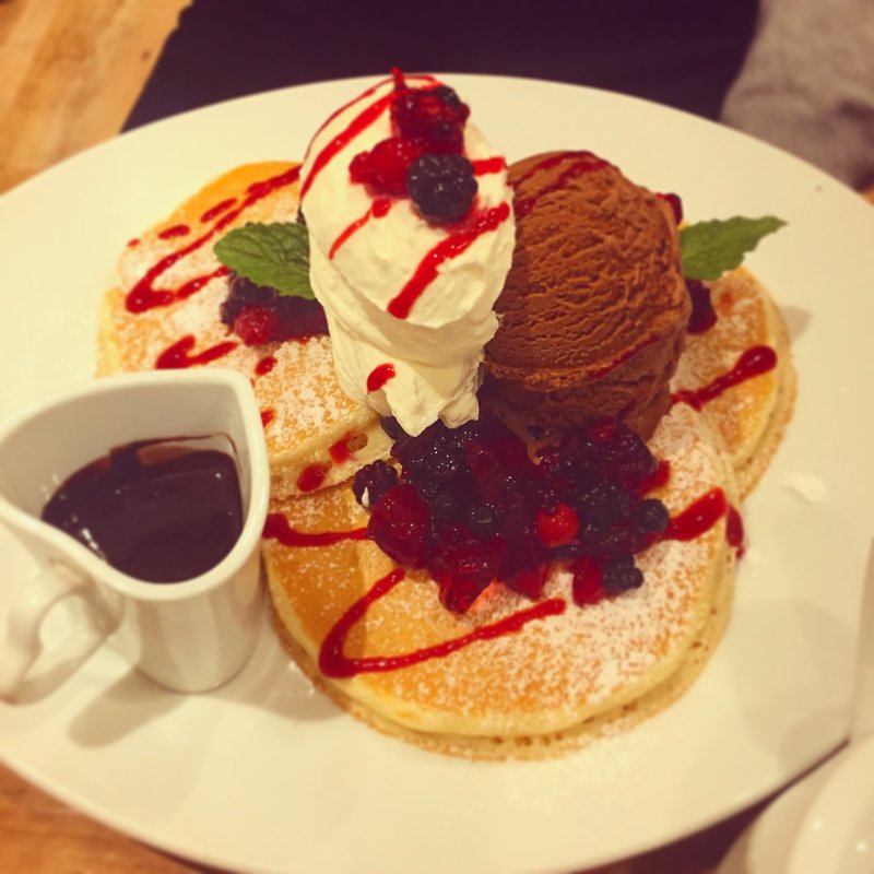 デビルスパンケーキ(パンケーキママカフェ VoiVoi （ヴォイヴォイ）)