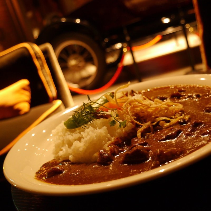 特製熟成肉をじっくり煮込んだビーフカレー(LA VIE 1923)