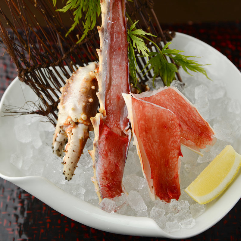 たらばがにの刺身(遊菜懐石はなや)