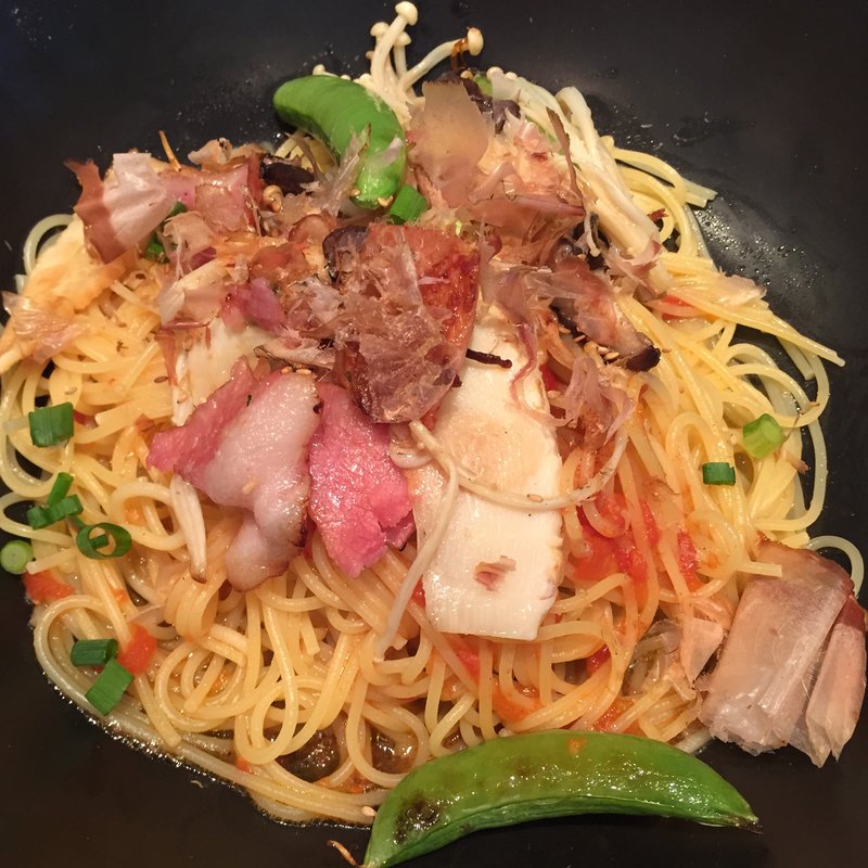 4月限定！筍と野菜の土佐煮のせトマトすぱ(すぱじろう 中目黒)