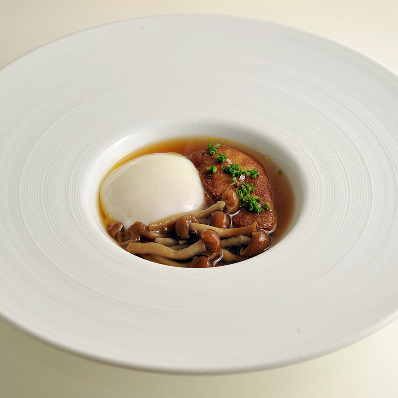 フォアグラのポワレ(モノリス)