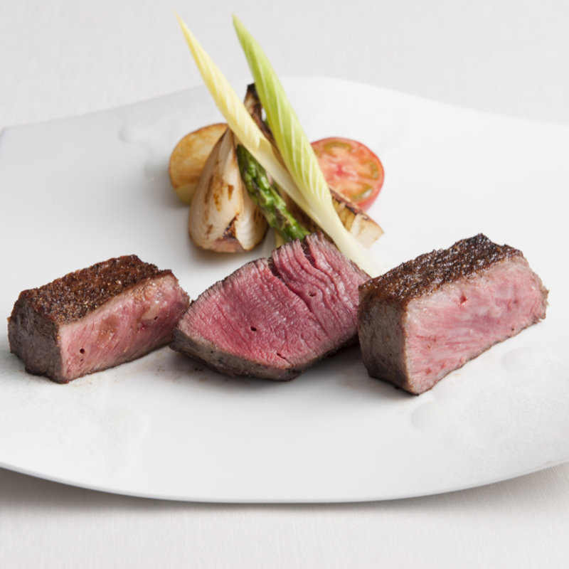 本日の肉料理(神戸牛炉釜炭焼ステーキ IDEA銀座（IDEA GINZA）)