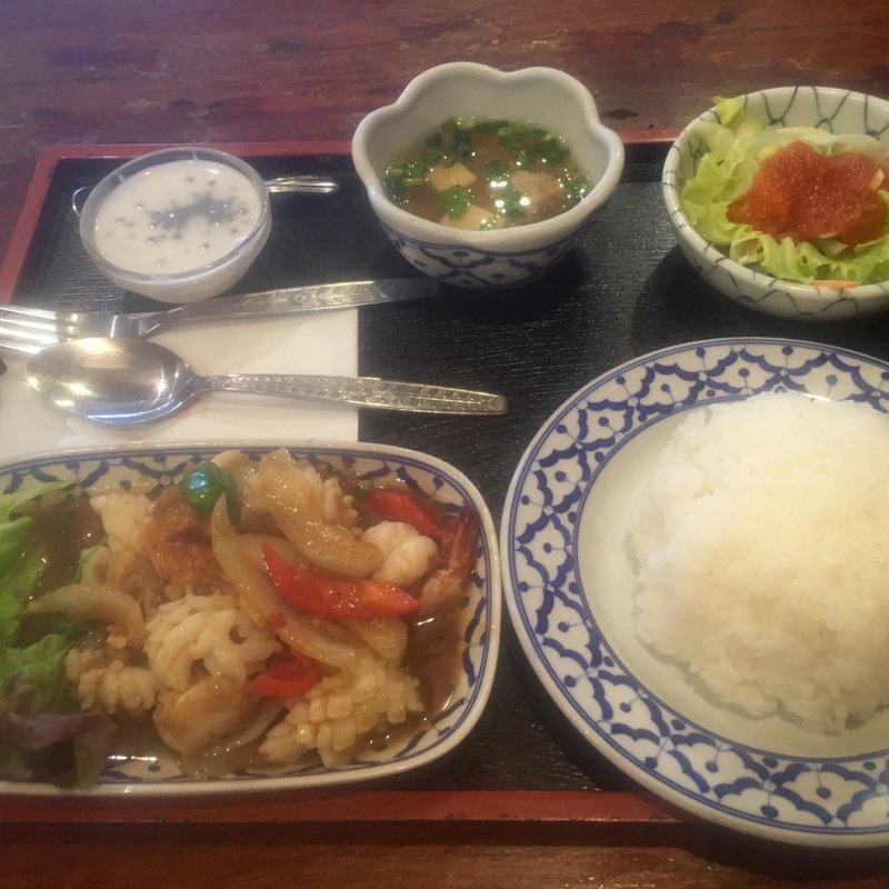 (タイ国料理 バンタイ)