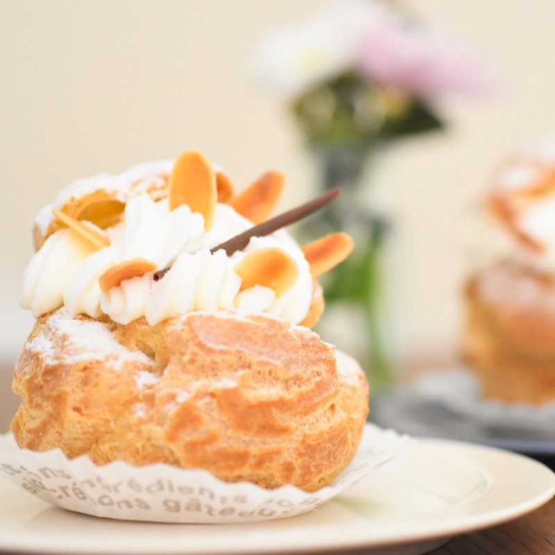 シュークリーム(café trill)