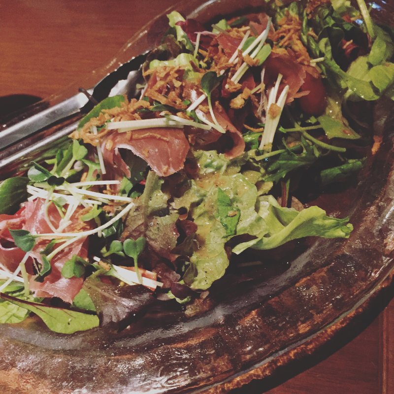 生ハムサラダ(恵比寿 言の葉 鉄板焼き（エビスコトノハ）)