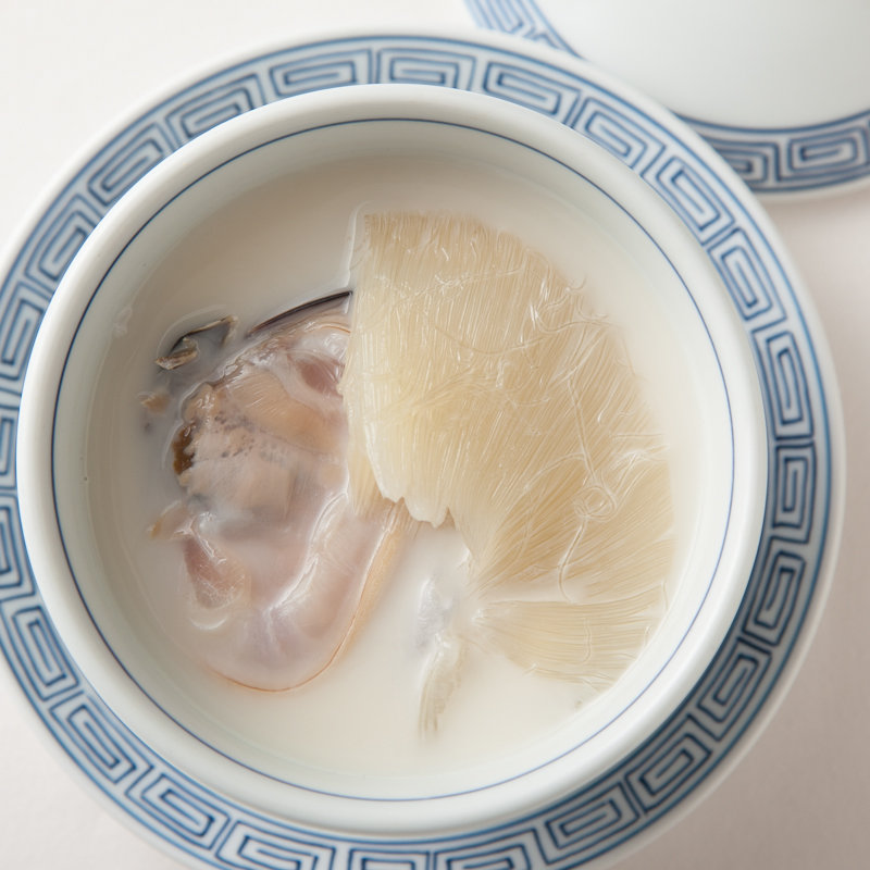 フカヒレの姿煮(海鮮名菜　香宮 （シャングウ）)