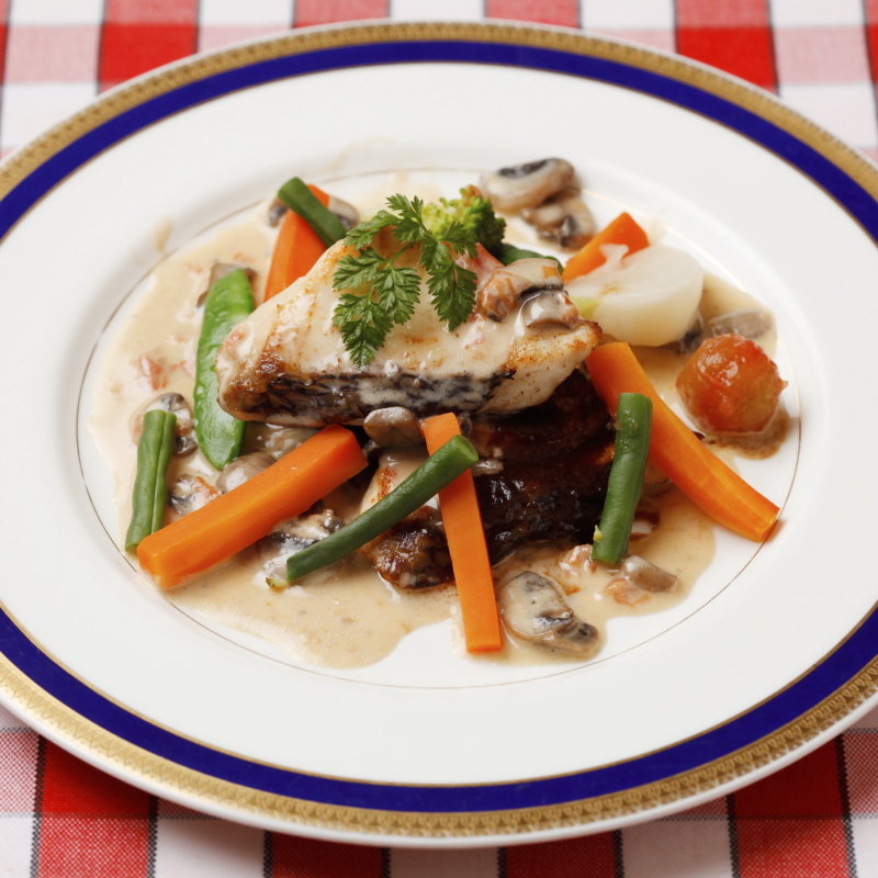 白身のクリーム仕立て(レストラン レ・シュー （Les choux）)