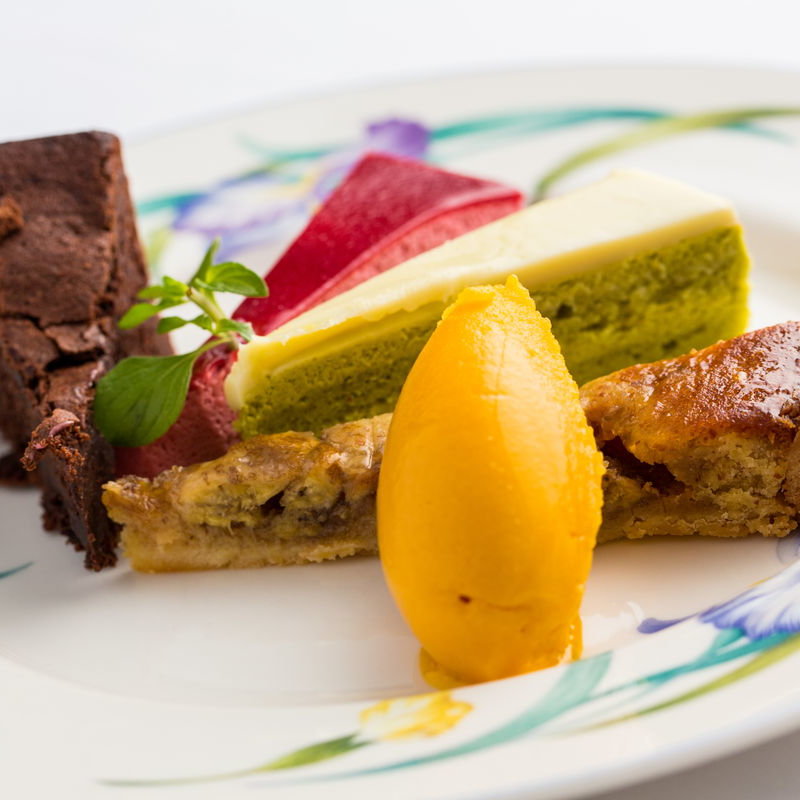 デザートの盛り合わせ(ジャンティ・オジェ異人館倶楽部 パートⅡ)