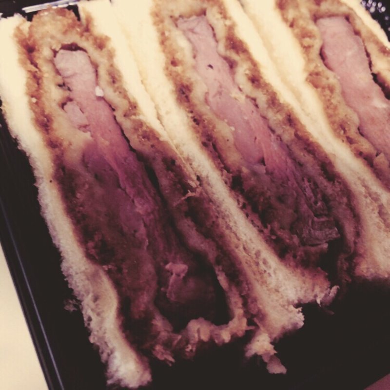 ビーフヒレカツサンド(グリル梵)