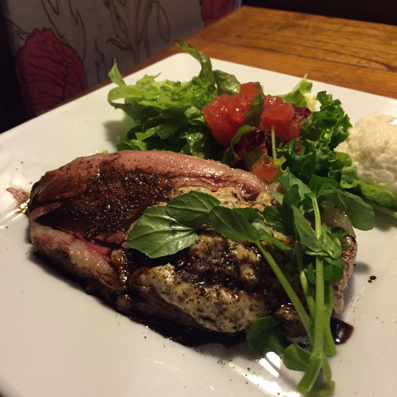 低温調理のローストポーク(アパートメント （Apartment）)