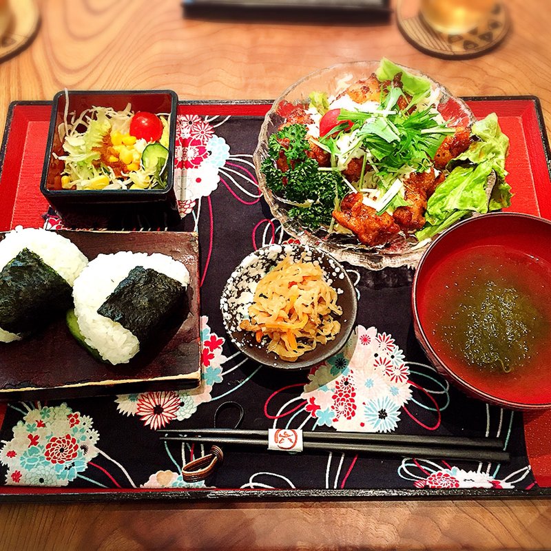 塩麹唐揚げ タルタルソース(お結びcafe )