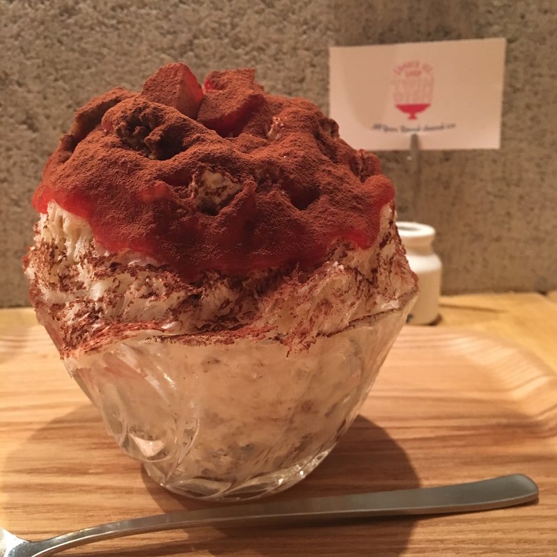 生いちごティラミス(ツインディッシュ （TWINDISH）)