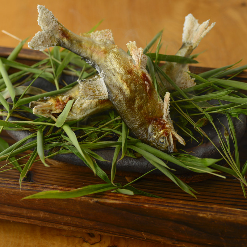 鮎の塩焼き(暗闇坂 宮下 麻布十番 （くらやみざか・みやした）)