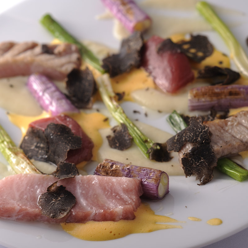 サーロインステーキ　トリュフ添え(イル ギオットーネ ディ ピュー)