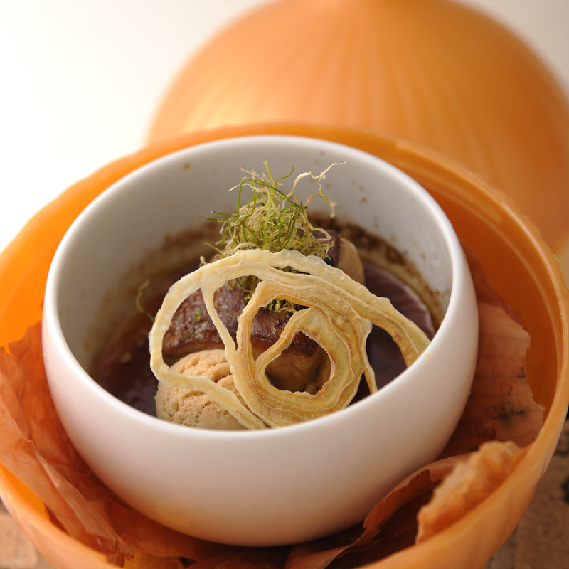 豚の角煮(イル ギオットーネ ディ ピュー)