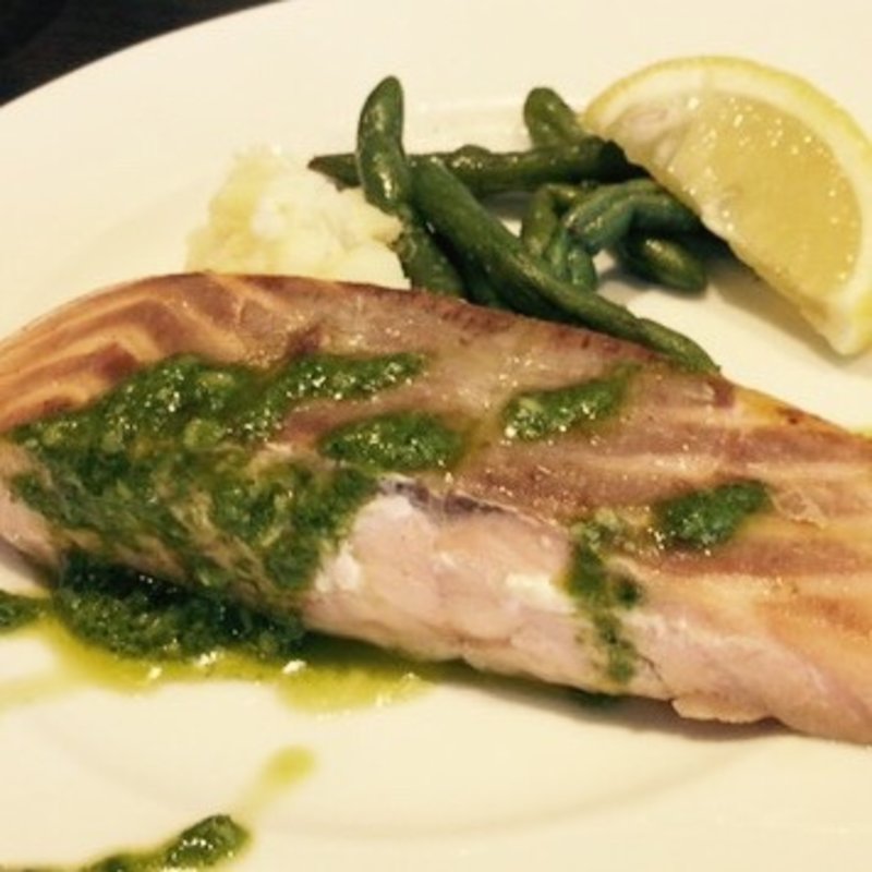 スモークサーモンのグリル(371 BAR )